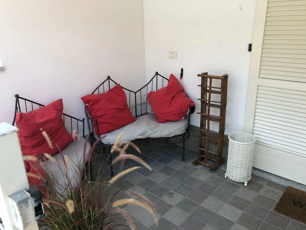 Senza Pensieri Residence Carlo Urbino Crema 0*,