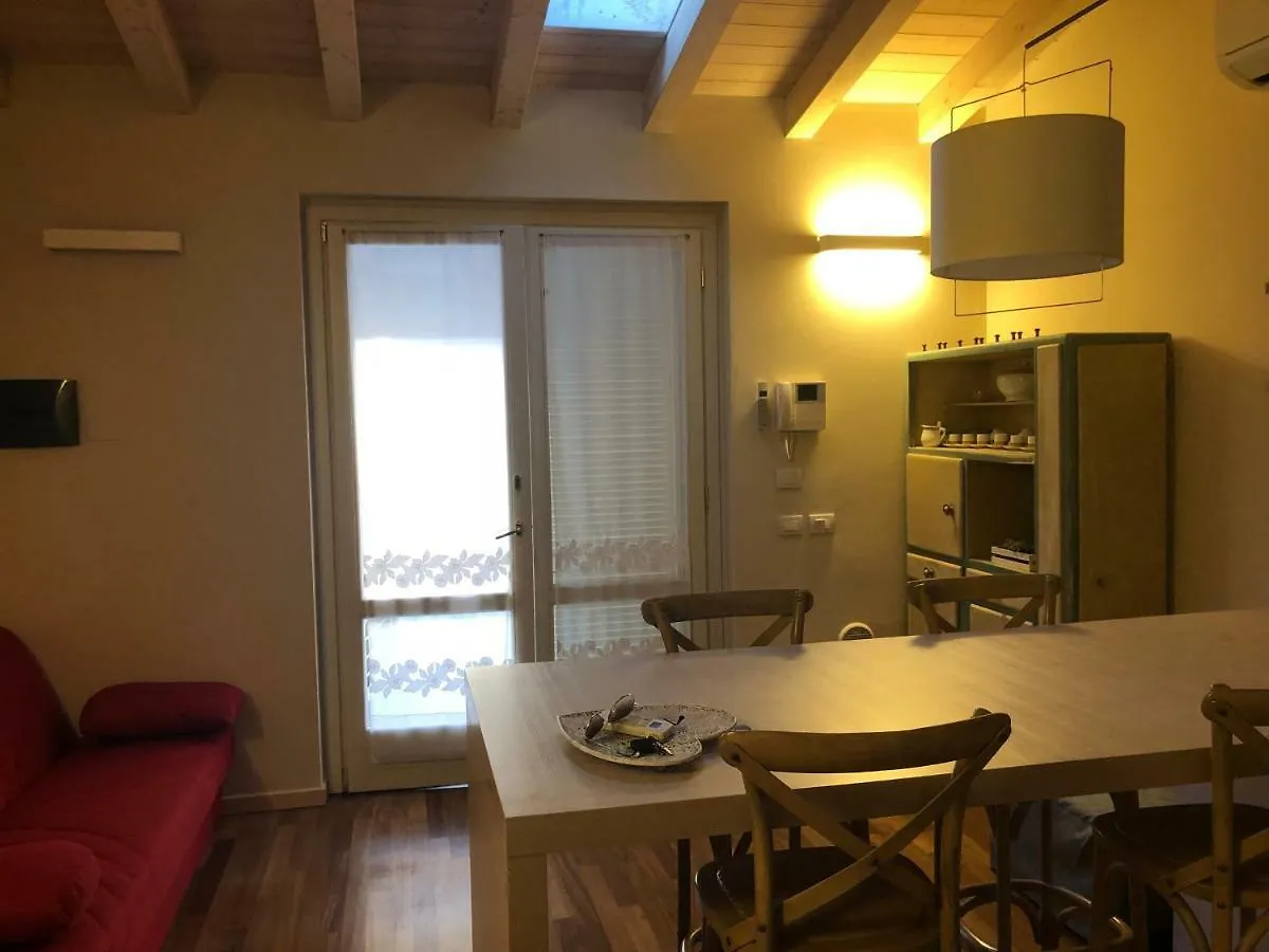 Senza Pensieri Residence Carlo Urbino 크레마 아파트